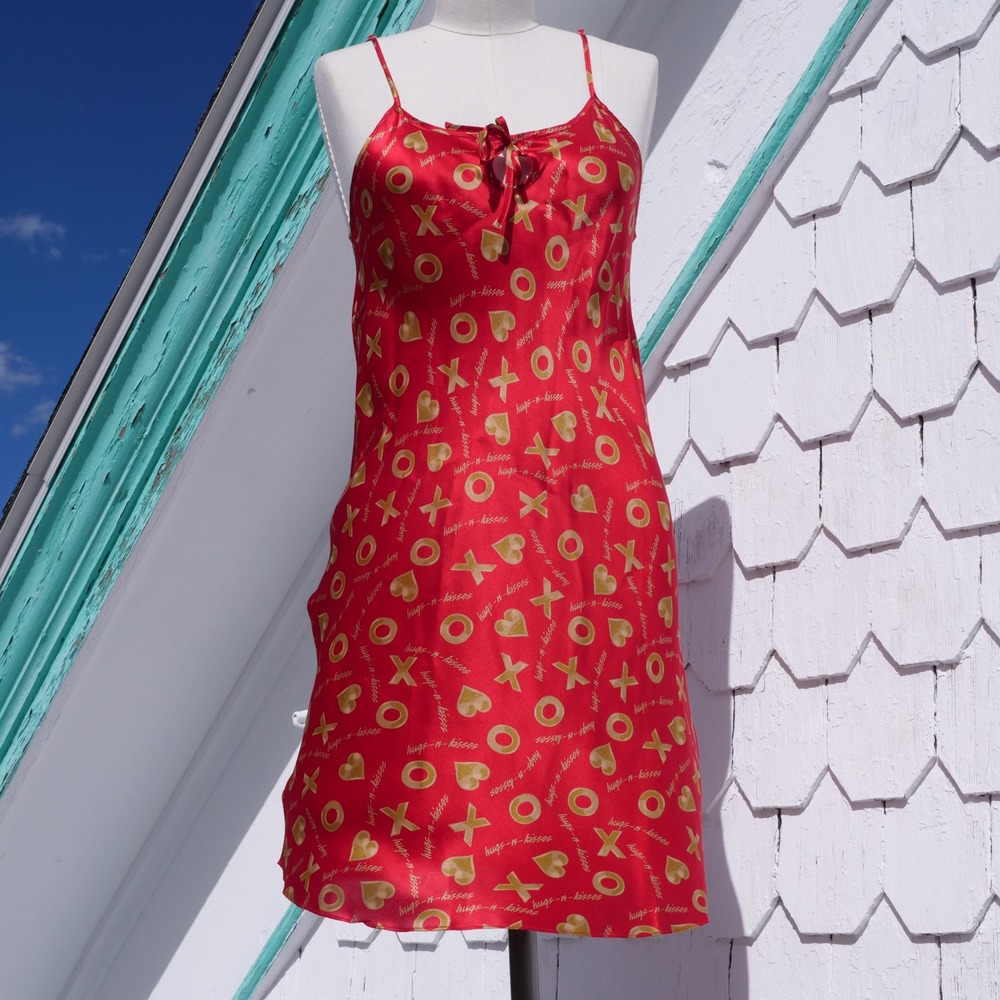 Modern Intimate Style silk hugs‎ and kisses silk slip dress